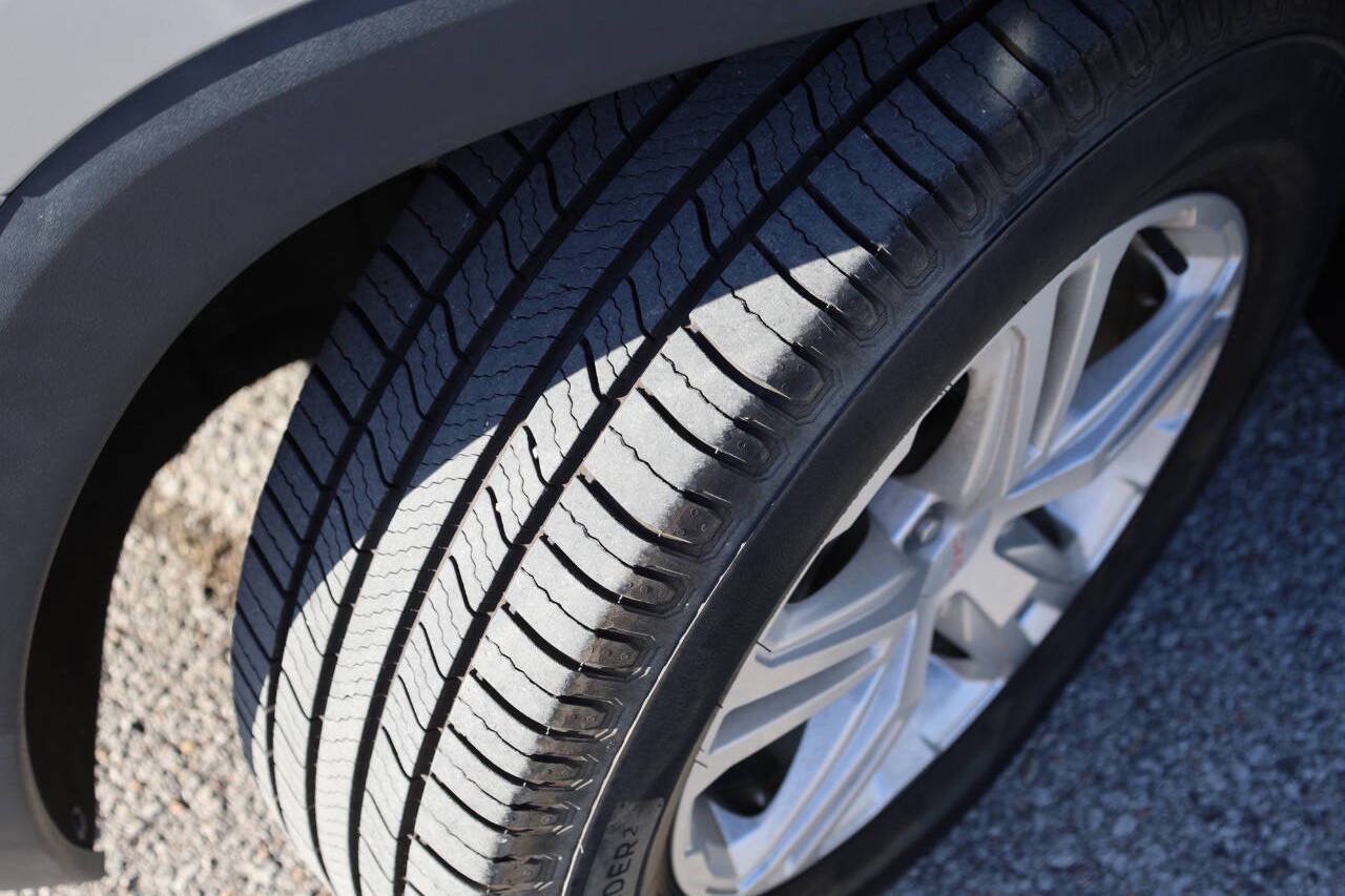 Used 2019 GMC Terrain SLE FWD image 25