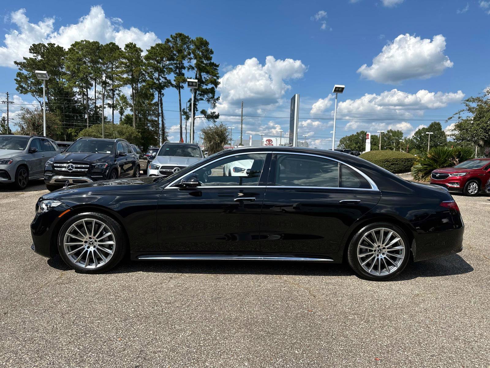 Certified 2021 Mercedes-Benz S 580 4MATIC Sedan image 2