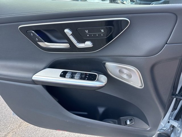 New 2025 Mercedes-Benz GLC 300 4MATIC image 23