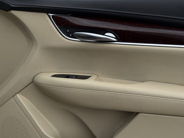 Used 2017 Cadillac XT5 Luxury w/ Driver Awareness Package image 29