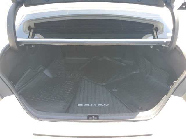 Used 2024 Toyota Camry SE FWD image 8