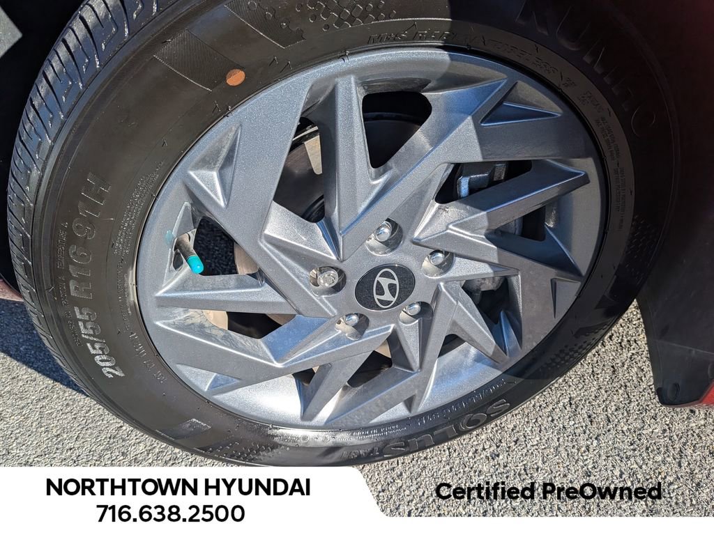 Certified 2024 Hyundai Elantra SEL image 45