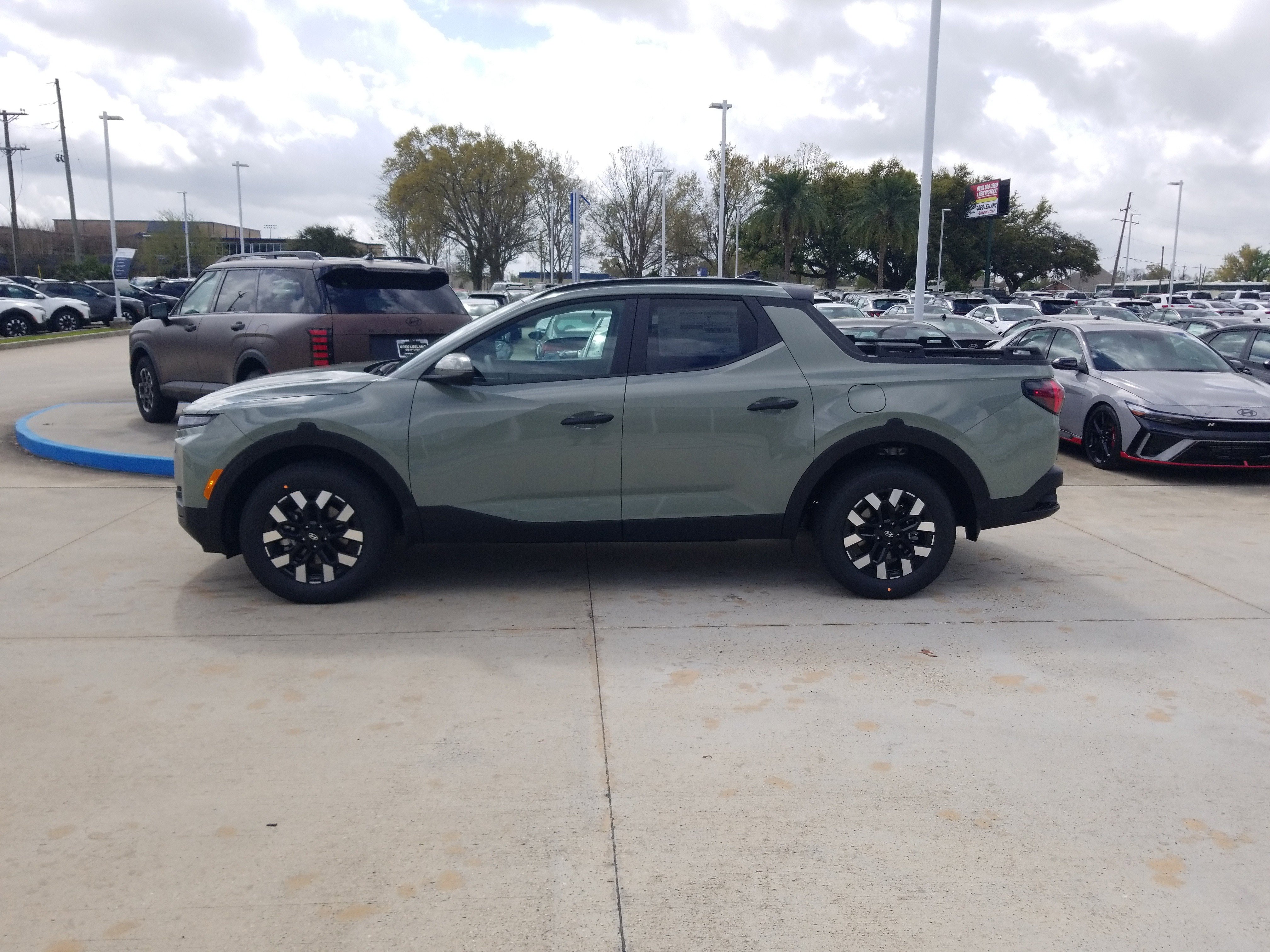 New 2026 Hyundai Santa Cruz SEL FWD image 4