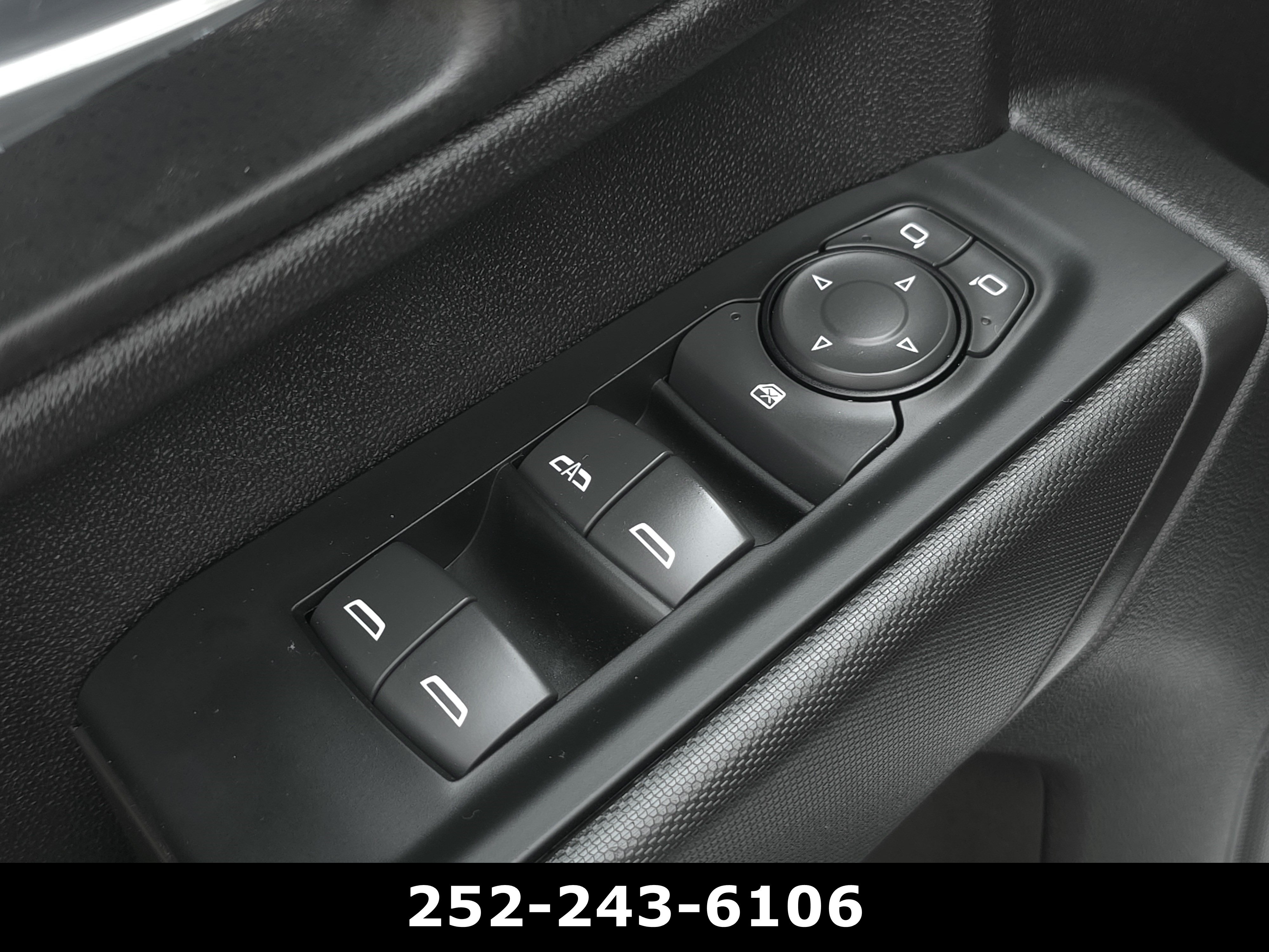 Used 2023 Chevrolet Silverado 2500 Custom w/ Custom Convenience Package AWD/4WD image 21