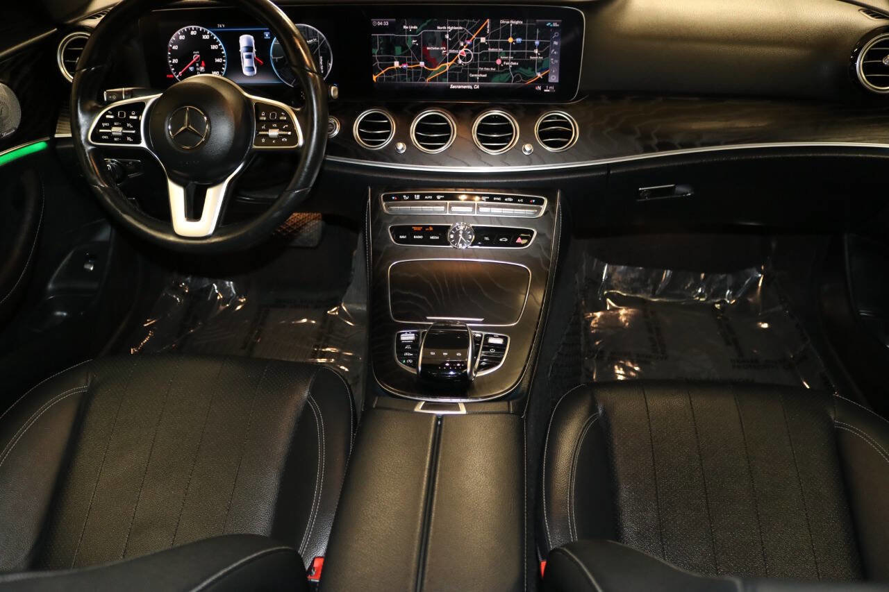 Used 2020 Mercedes-Benz E 350 Sedan image 17