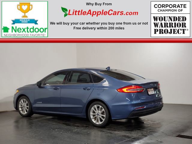 Used 2019 Ford Fusion SE FWD image 25