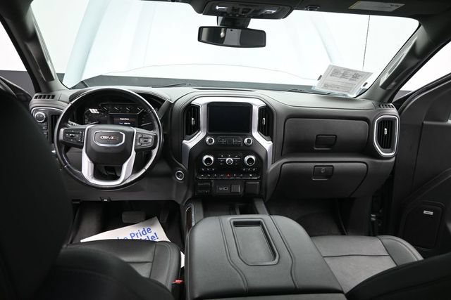 Used 2021 GMC Sierra 1500 SLT w/ SLT Premium Plus Package AWD/4WD image 23