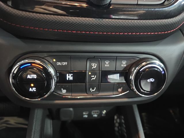 Used 2023 Chevrolet TrailBlazer RS w/ Convenience Package image 24