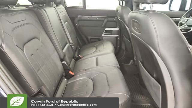 Used 2022 Land Rover Defender 110 S image 24
