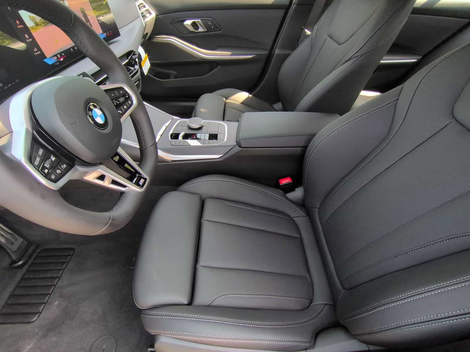 New 2026 BMW 330i xDrive Sedan w/ M Sport Package AWD/4WD image 16
