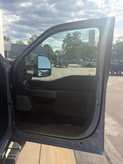 New 2026 Ford F350 Lariat w/ Black Appearance Package AWD/4WD image 18