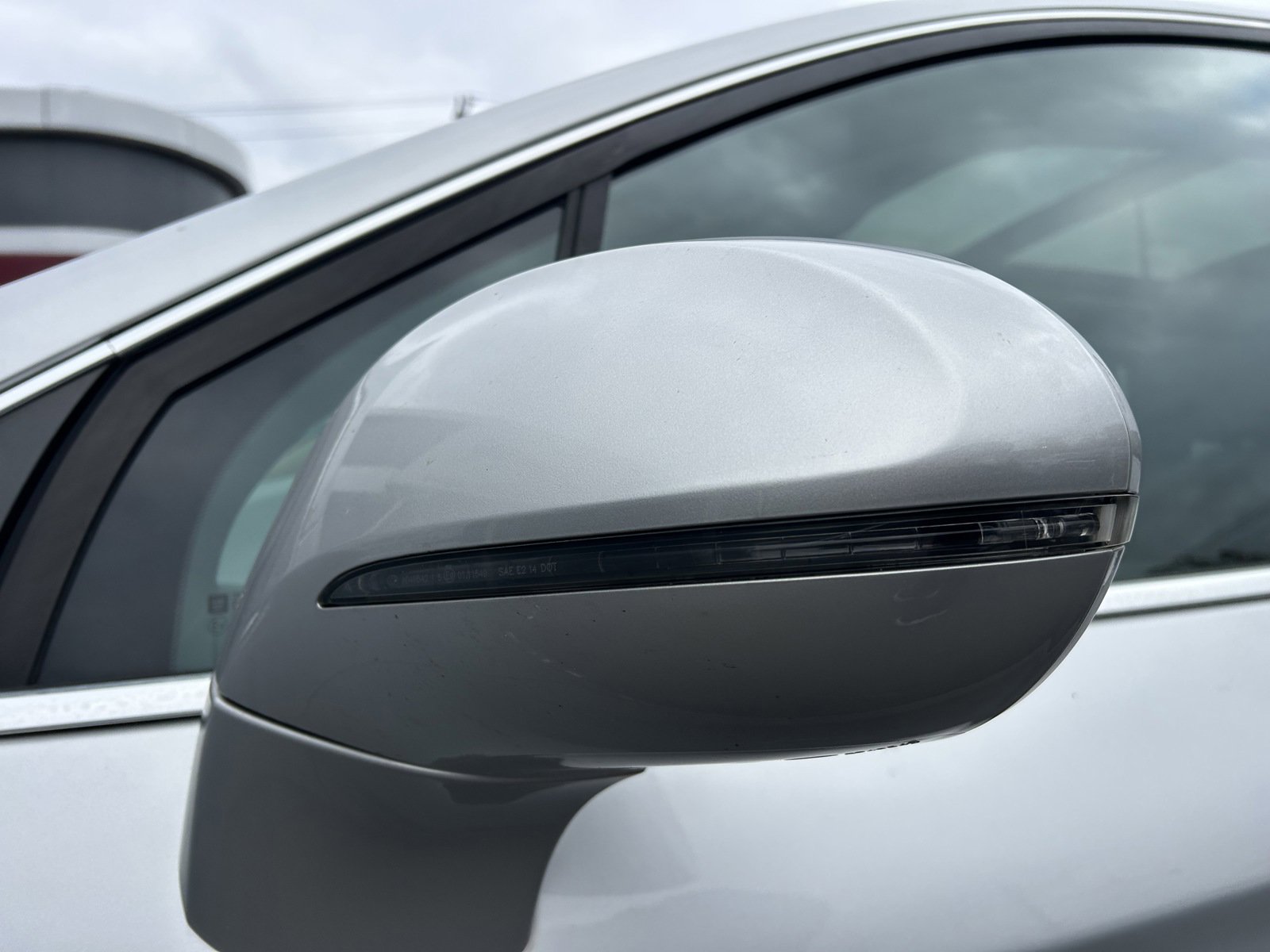 Used 2017 Buick Envision Essence image 31