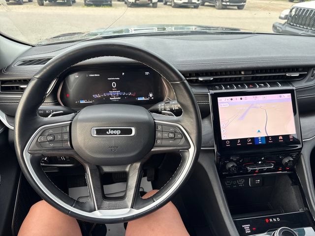 Used 2022 Jeep Grand Cherokee Limited AWD/4WD image 10