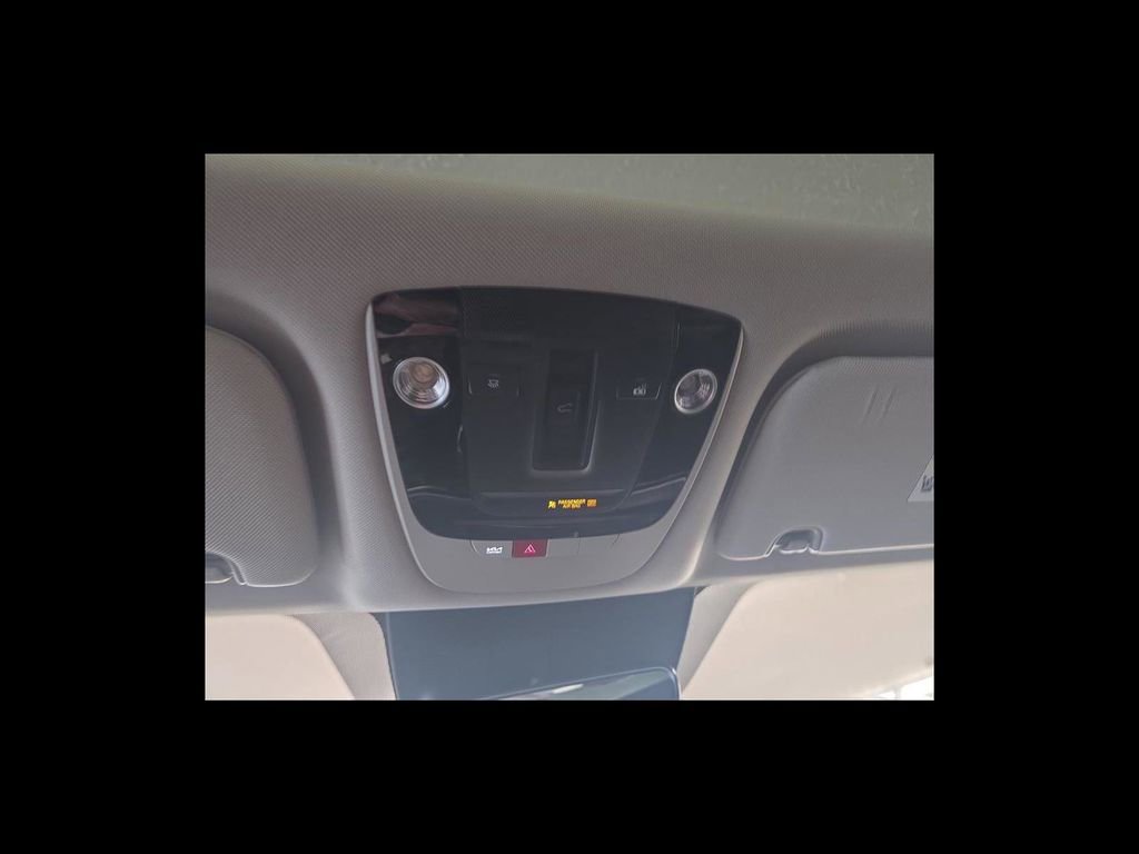 Used 2024 Kia Sorento S w/ Panoramic Sunroof Package AWD/4WD image 25