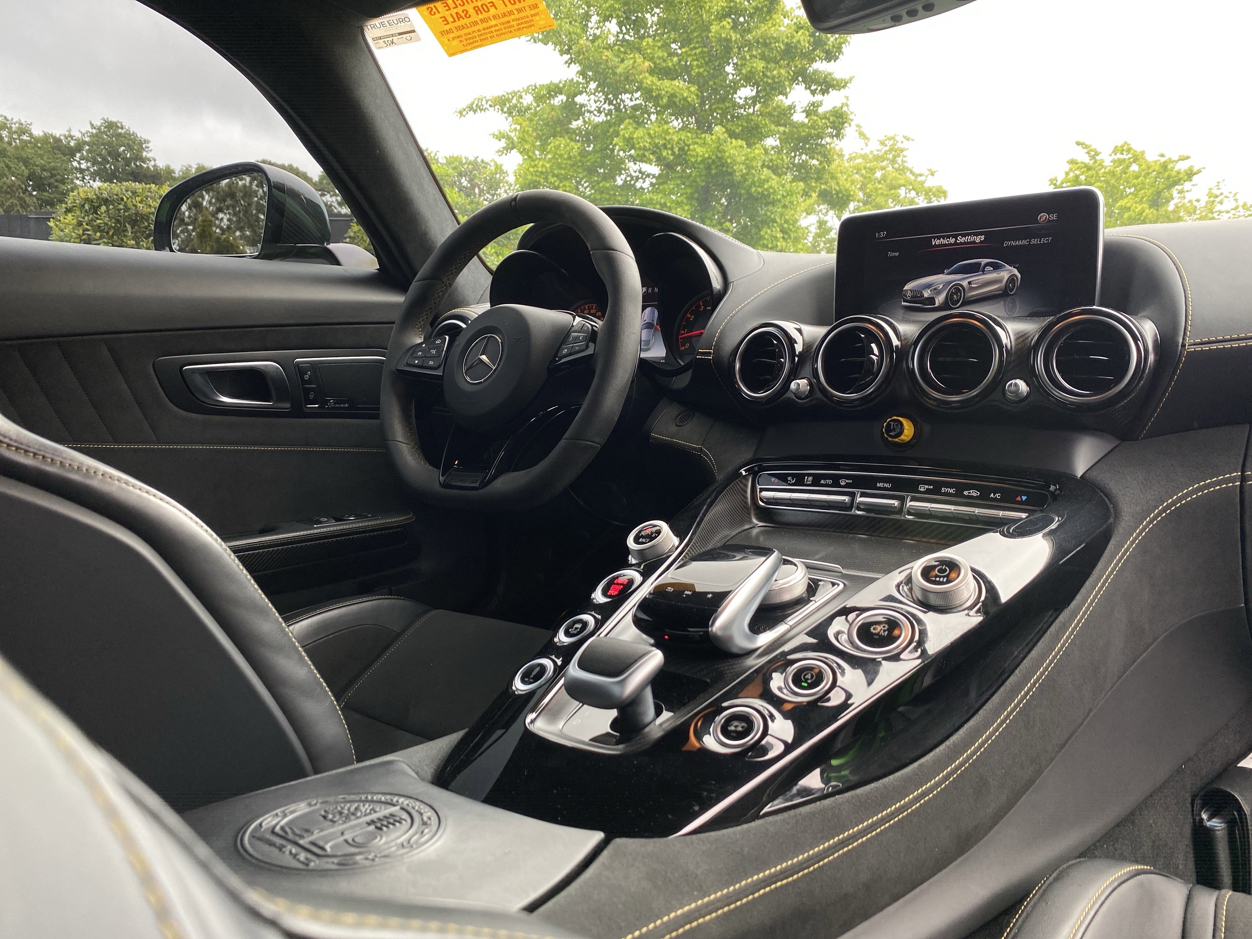 Used 2018 Mercedes-Benz AMG GT R image 6