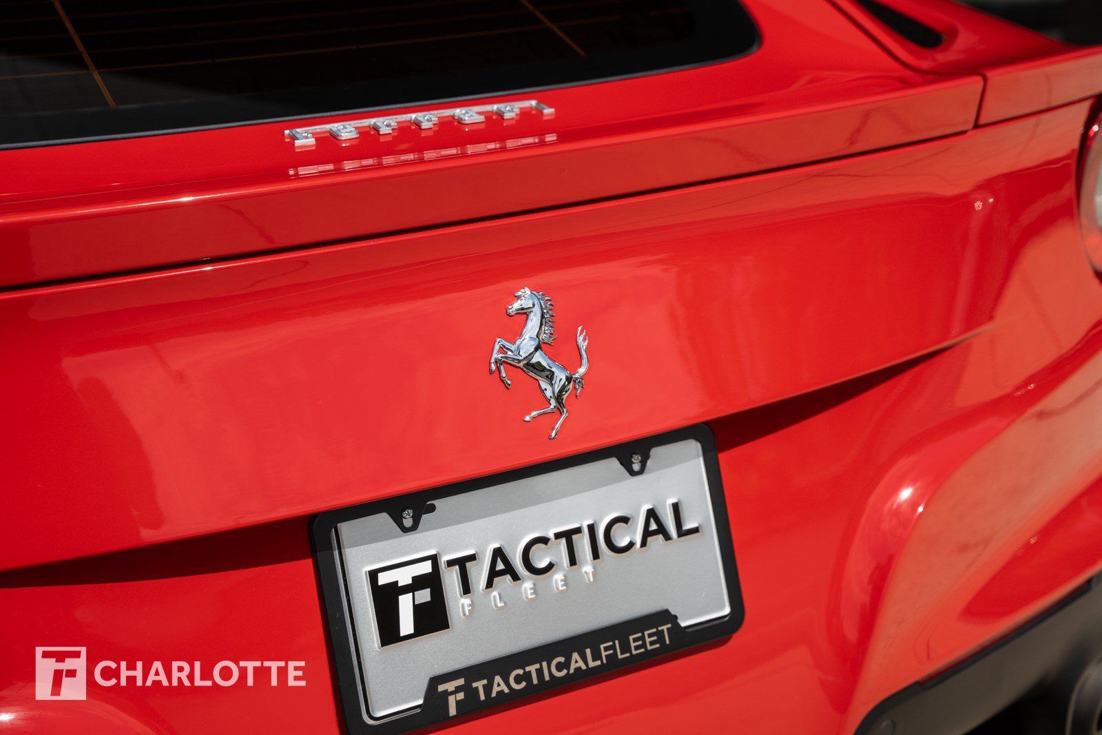Used 2014 Ferrari F12 Berlinetta RWD image 15