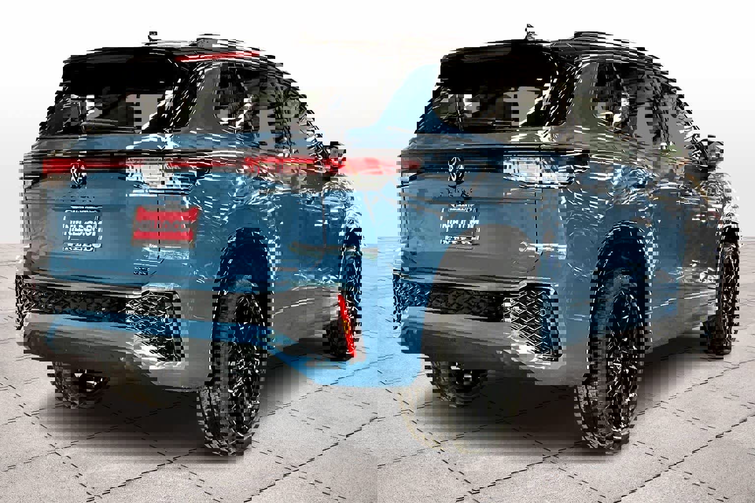 New 2026 Volkswagen Tiguan SE R-Line image 4