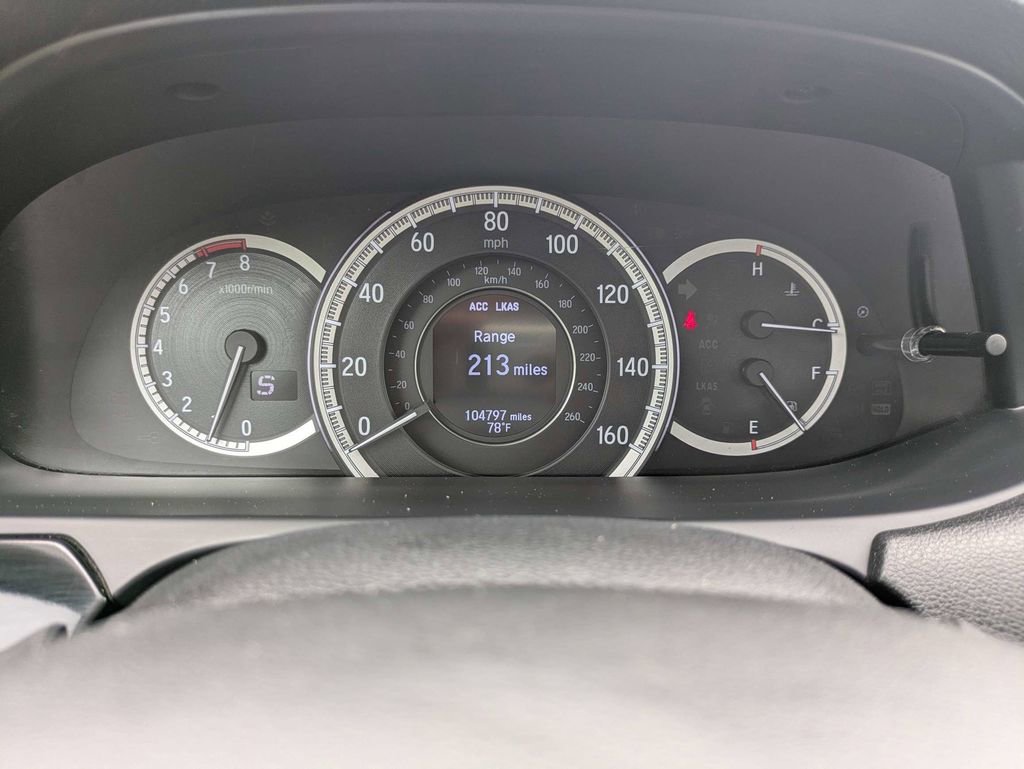 Used 2016 Honda Accord LX image 29