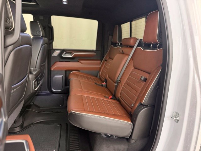 Used 2025 GMC Sierra 2500 Denali Ultimate AWD/4WD image 24