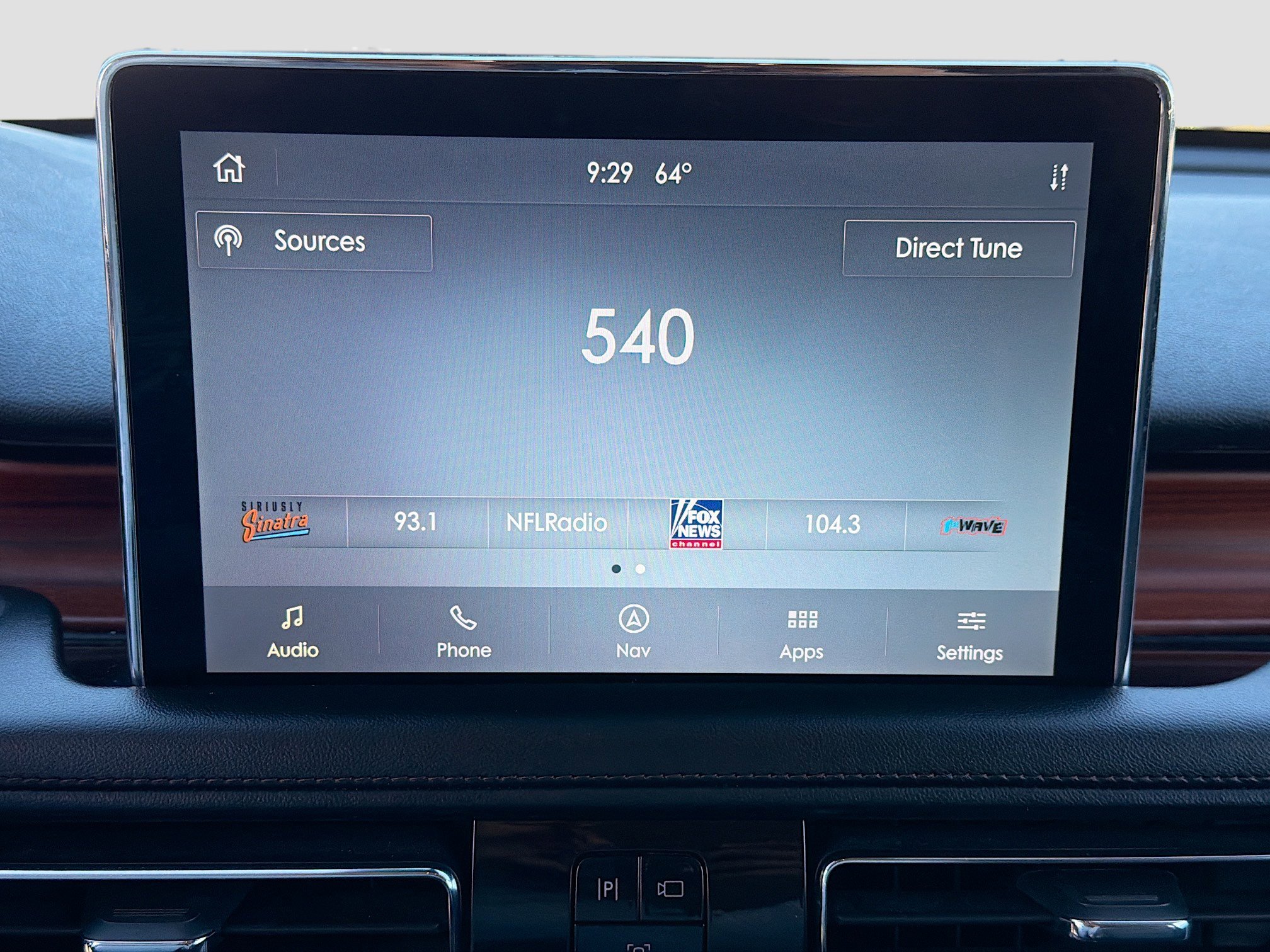 Used 2023 Lincoln Aviator Reserve AWD/4WD image 32