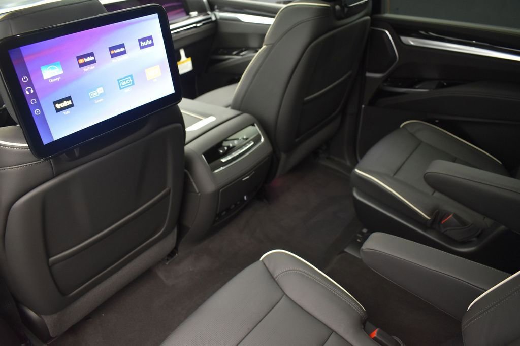 Certified 2026 Cadillac Escalade ESV Sport w/ Touring Package AWD/4WD image 24