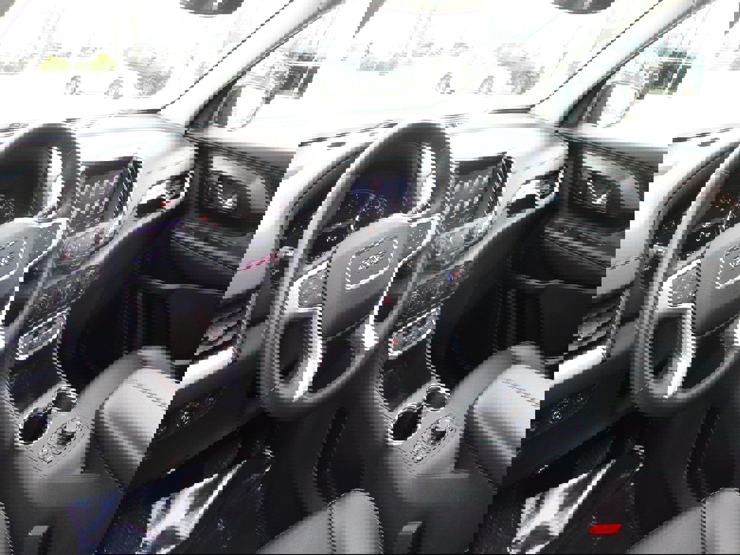 Used 2024 GMC Terrain SLT image 13