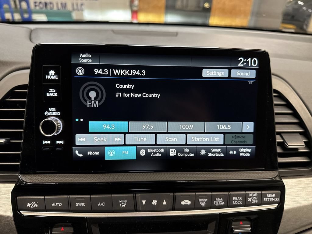 Used 2026 Honda Odyssey EX-L image 12