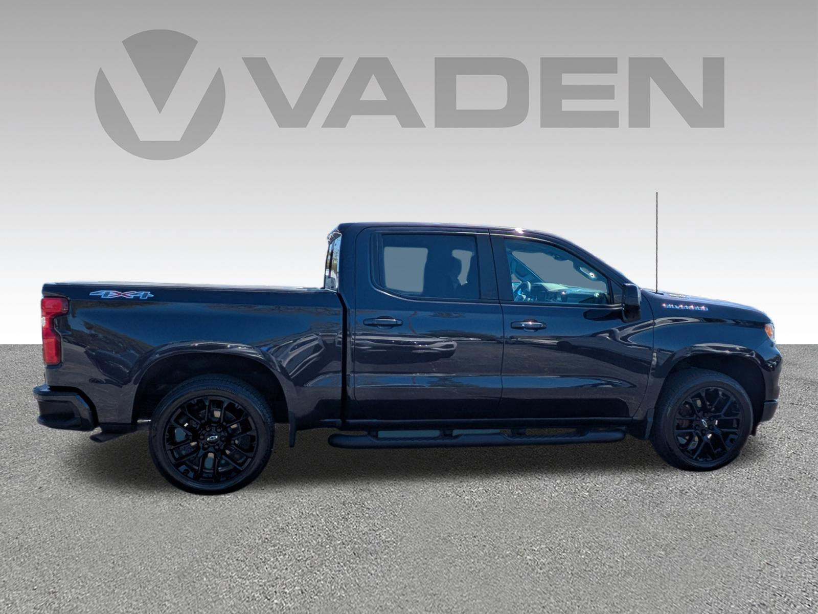 Used 2024 Chevrolet Silverado 1500 RST w/ Convenience Package II image 23