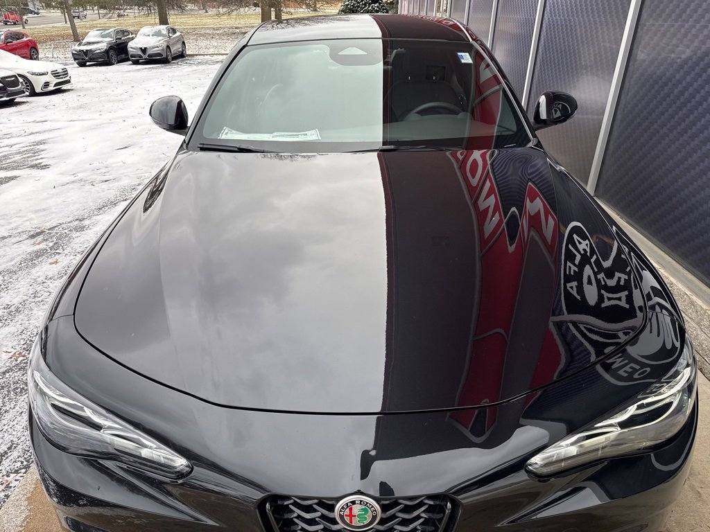 New 2025 Alfa Romeo Giulia image 5