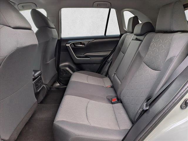 Used 2021 Toyota RAV4 XLE image 19