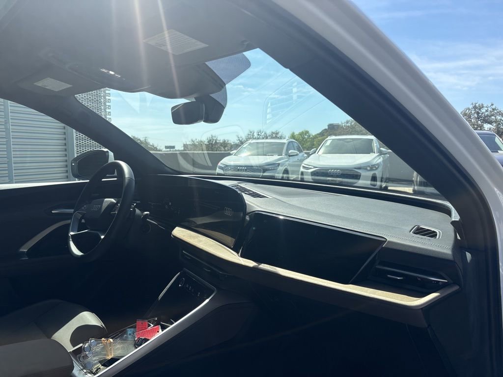 Certified 2025 Audi Q5 Premium Plus w/ Premium Plus image 15