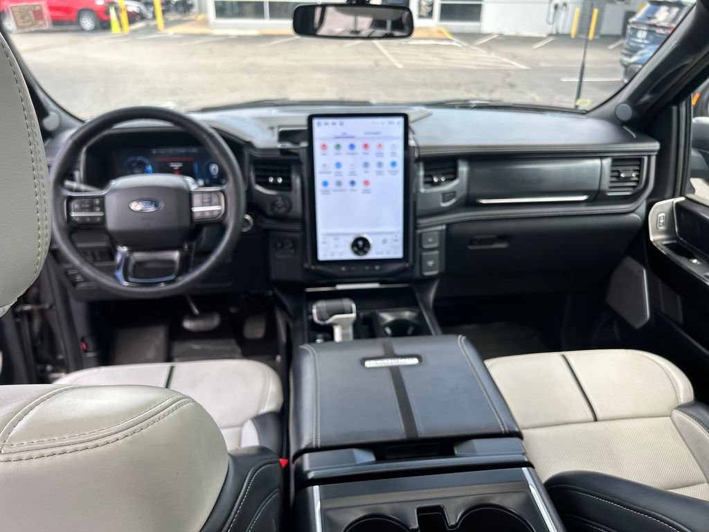 Used 2025 Ford F150 Lightning Platinum AWD/4WD image 15