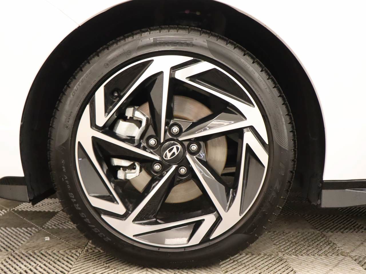 Used 2026 Hyundai Sonata SEL FWD image 7