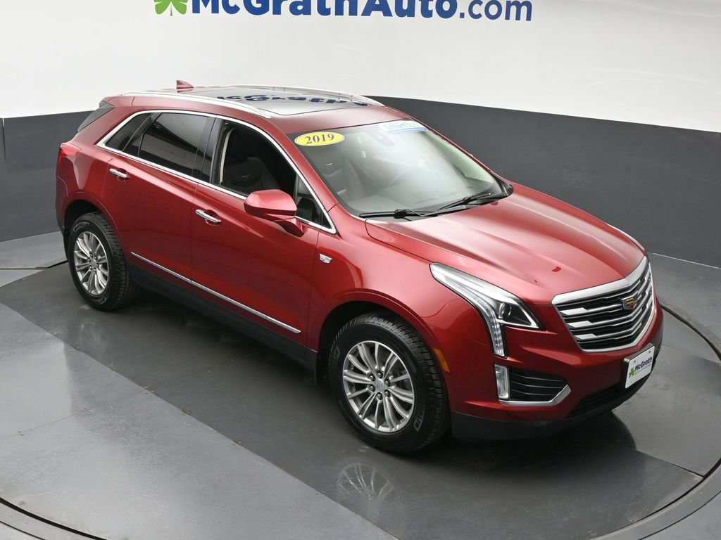 Used 2019 Cadillac XT5 Luxury AWD/4WD image 3