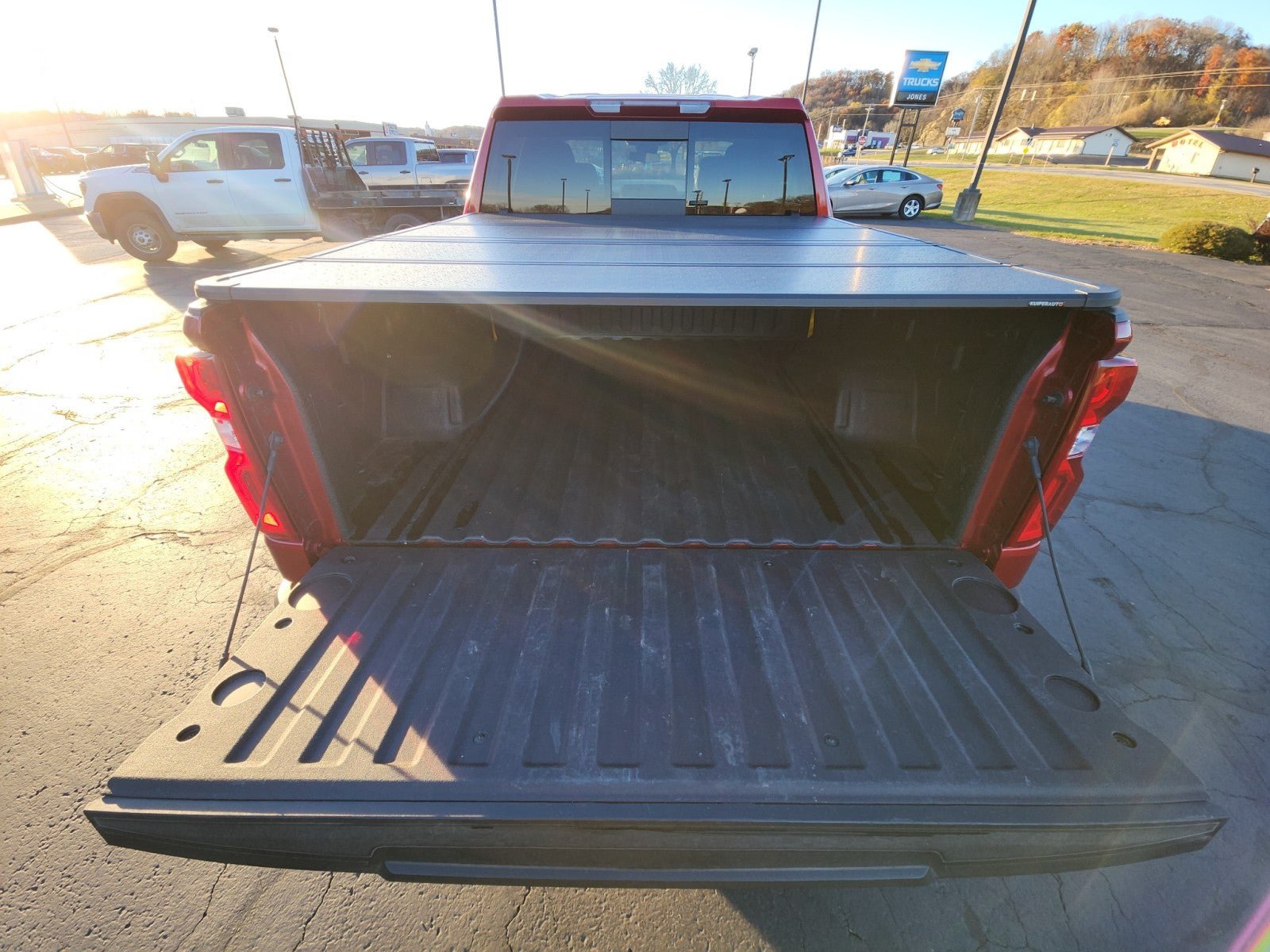 Used 2025 Chevrolet Silverado 1500 RST AWD/4WD image 19