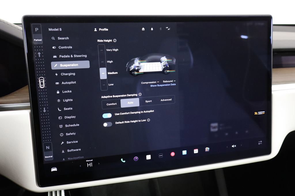 Used 2023 Tesla Model S Standard Range image 31
