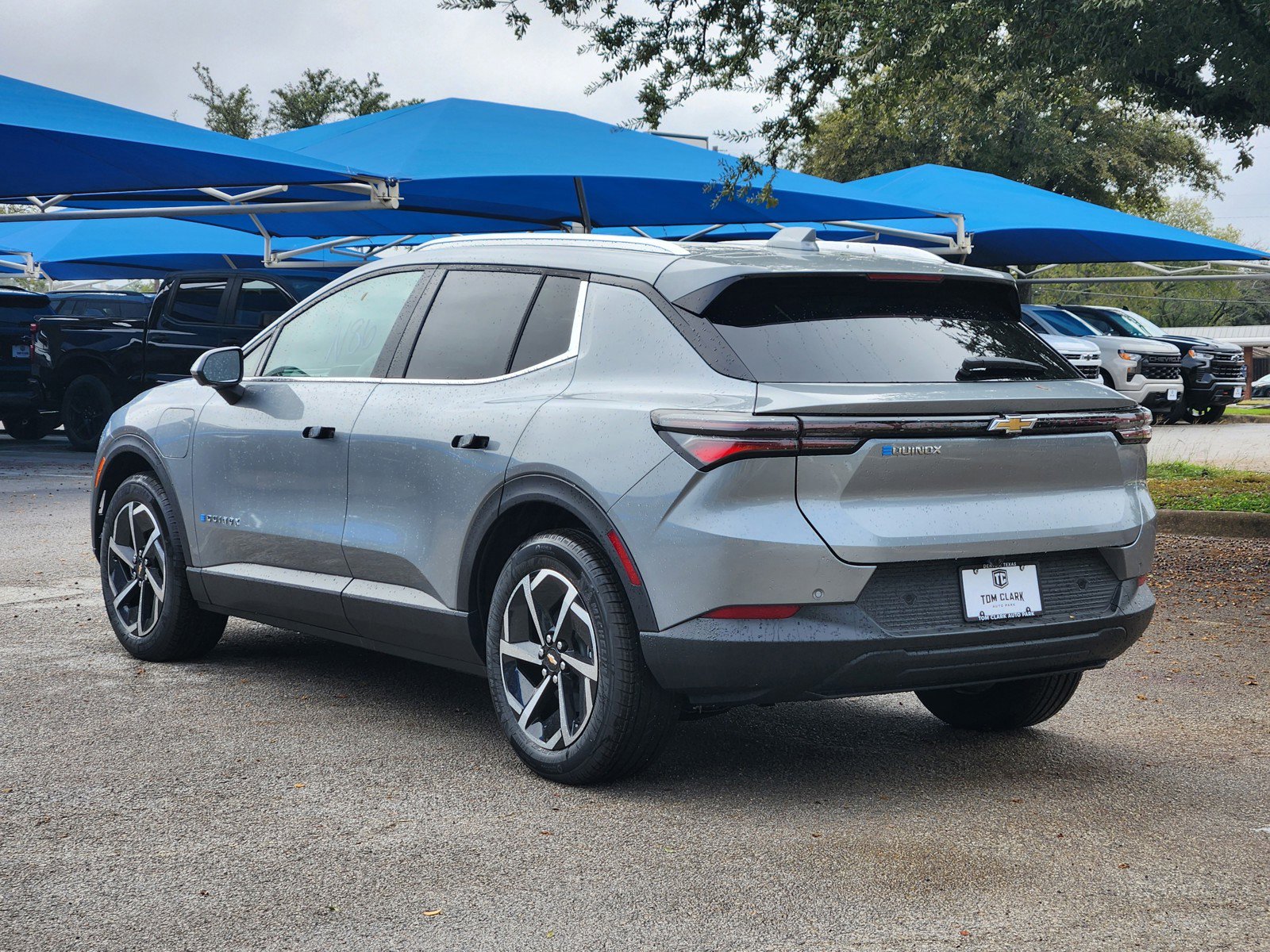 New 2026 Chevrolet Equinox EV LT image 3