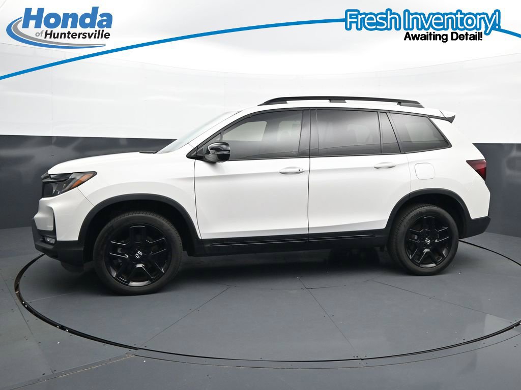 Used 2024 Honda Passport Black Edition image 6