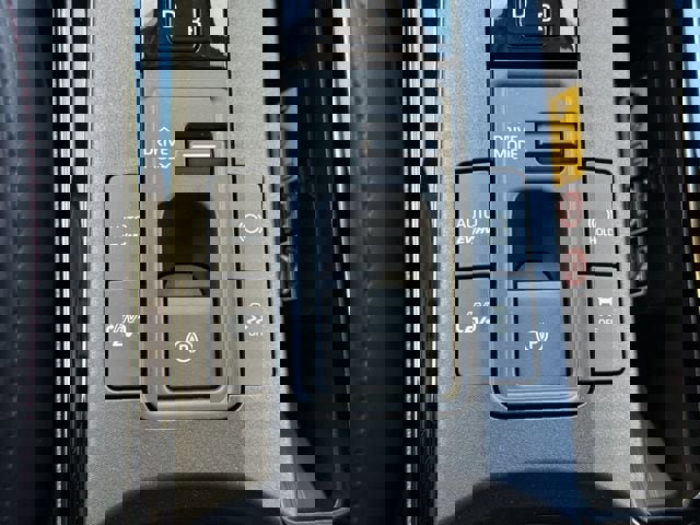 New 2026 Toyota Prius Plug-In Hybrid image 19