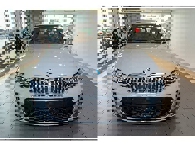 New 2026 BMW 330i xDrive Sedan w/ M Sport Package image 42