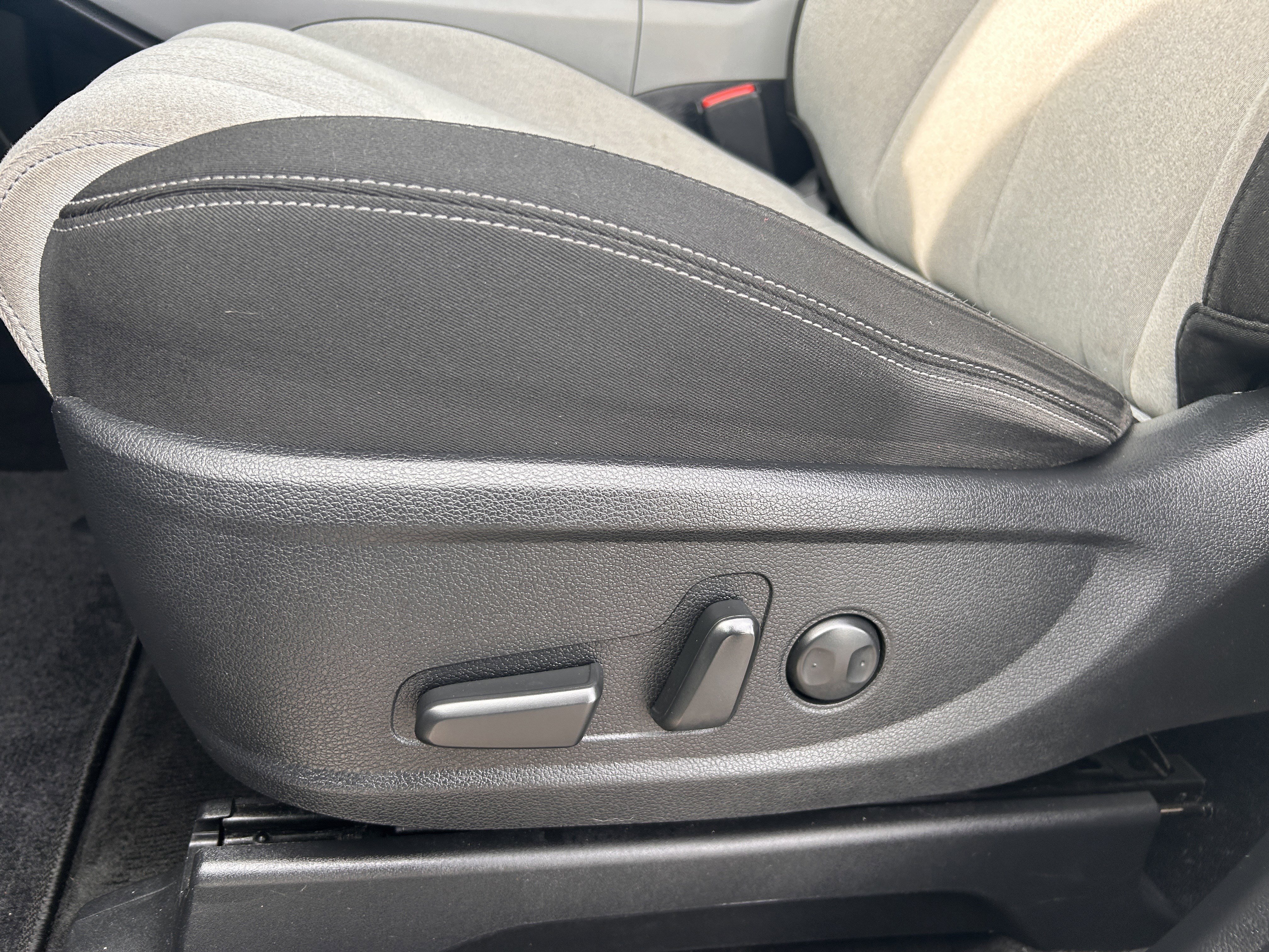 Used 2022 Hyundai Palisade SEL w/ Convenience Package image 22