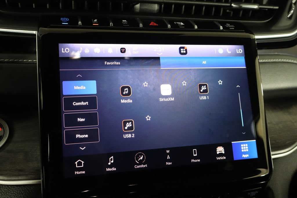 Used 2023 Jeep Grand Cherokee 4WD 4xe image 39