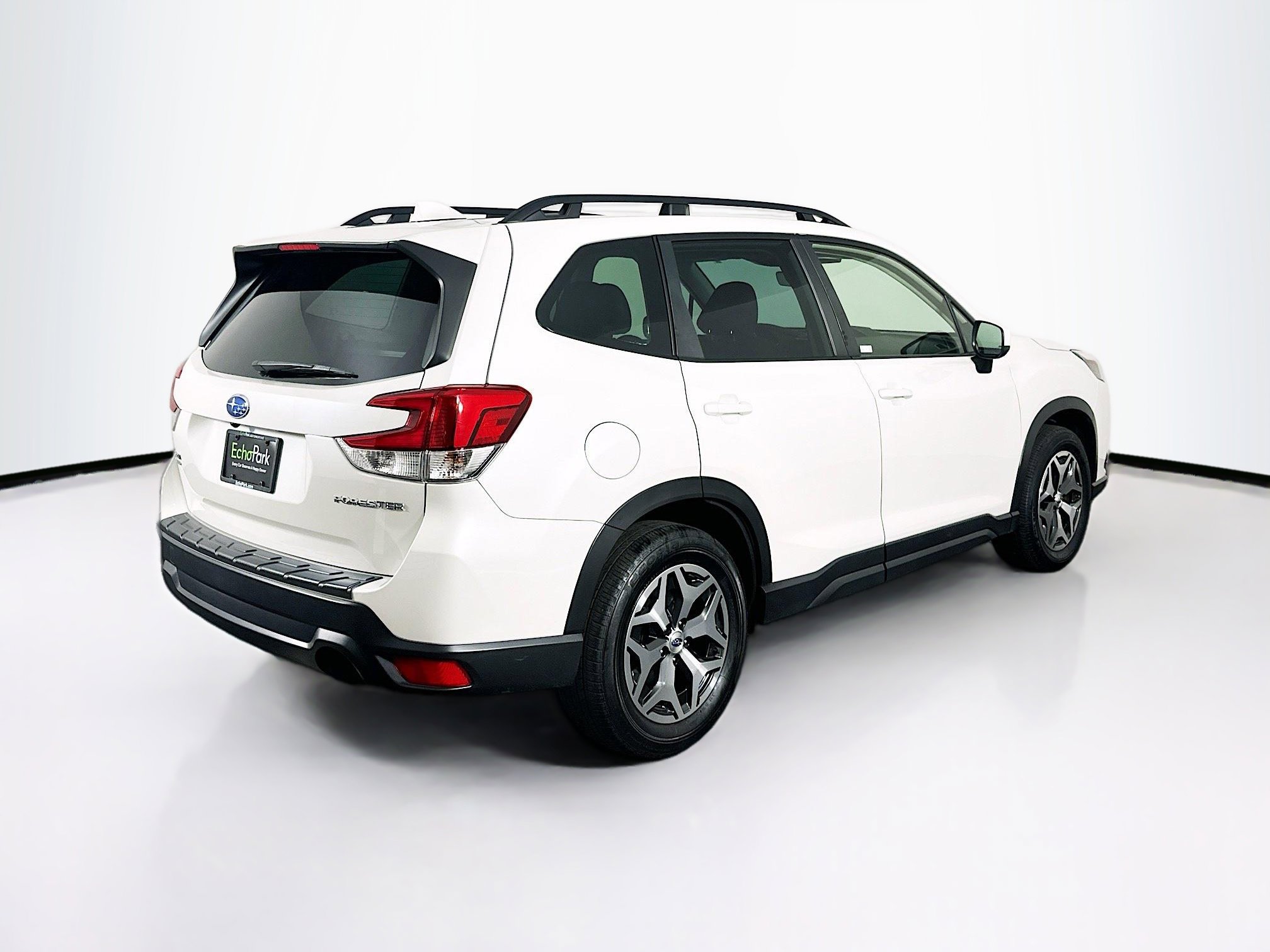 Used 2023 Subaru Forester Premium image 9