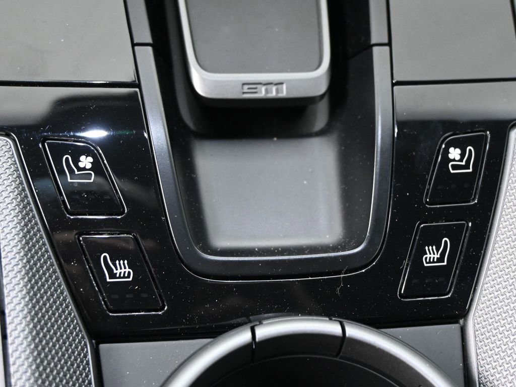 Certified 2022 Porsche 911 Carrera S image 15