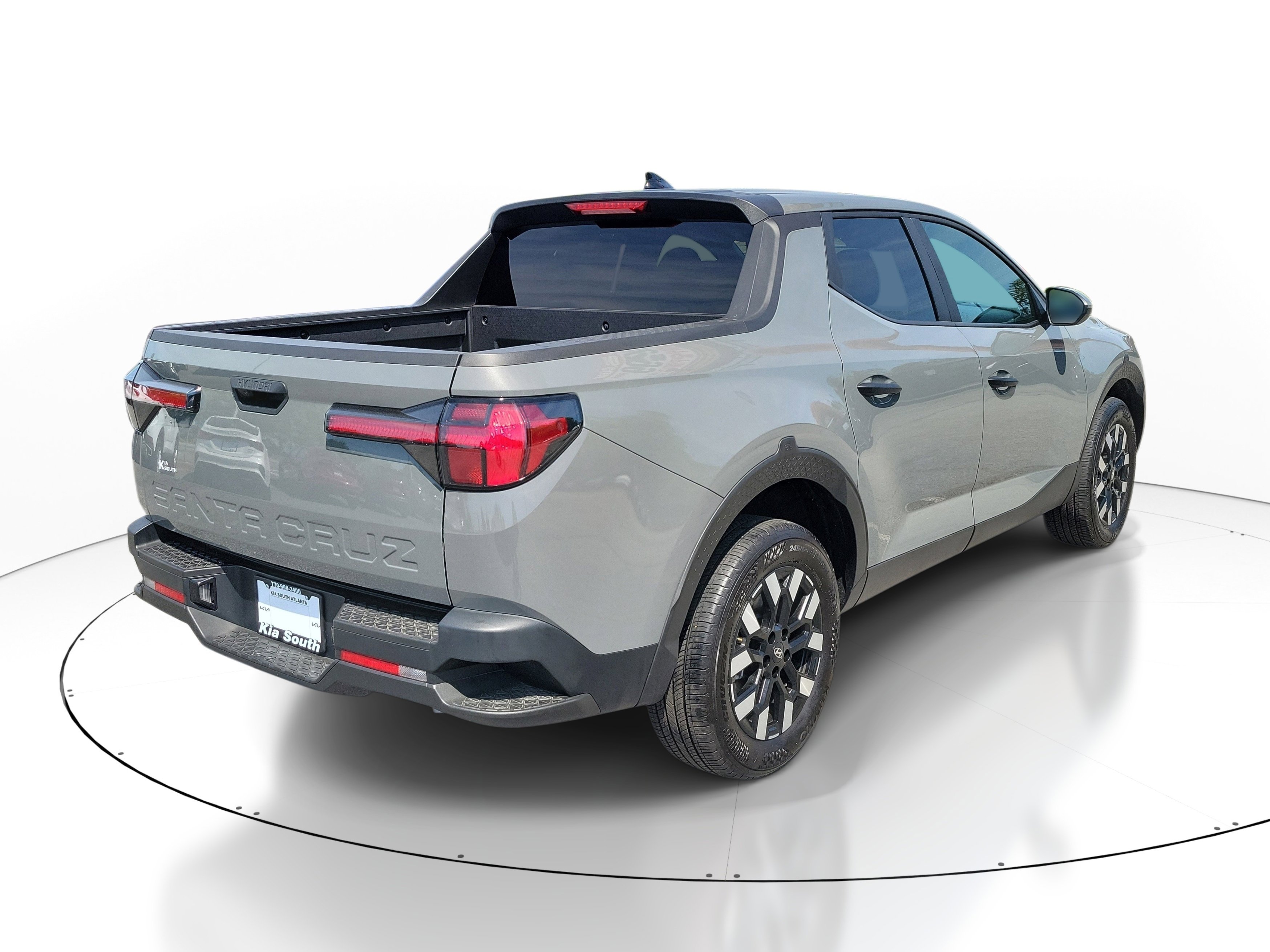 Used 2025 Hyundai Santa Cruz SE image 6