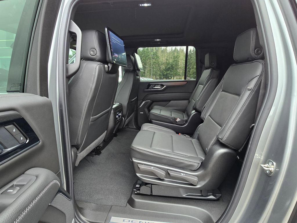 New 2026 GMC Yukon XL Denali w/ Denali Reserve Package image 52