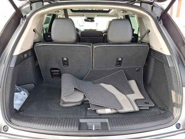 Certified 2025 Acura MDX SH-AWD image 31