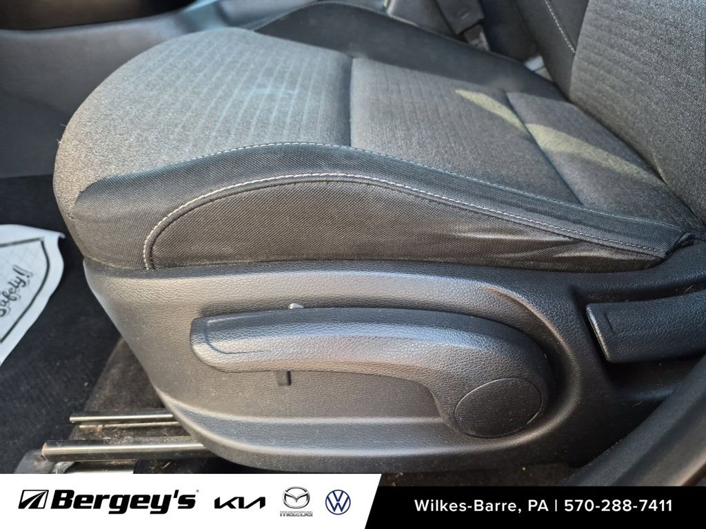 Used 2020 Kia Soul GT-Line w/ GT 2.0L Power Sunroof Package FWD image 21
