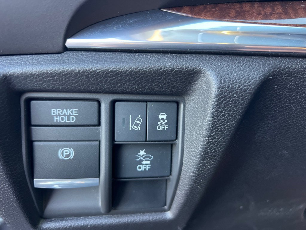 Used 2017 Acura MDX FWD w/ Technology Package image 30