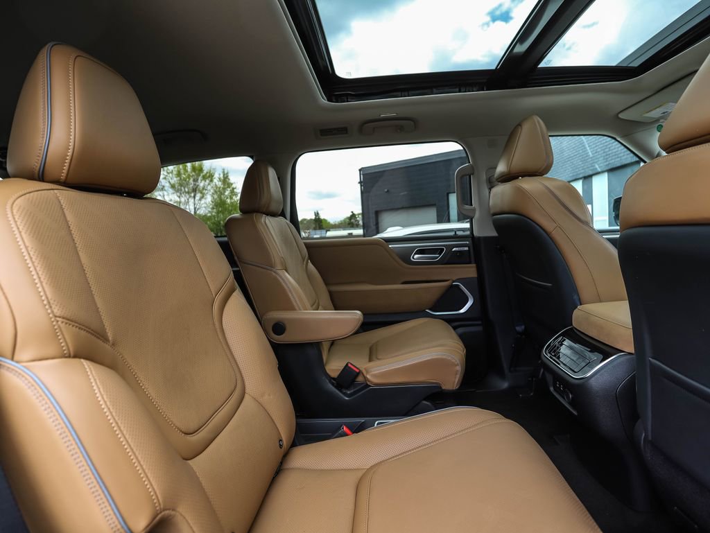 Used 2025 INFINITI QX80 Luxe AWD/4WD image 27